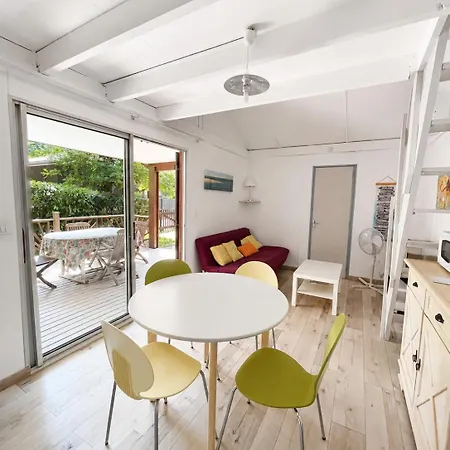 Climatise Avec Terrasse Village Khelus Chalet *